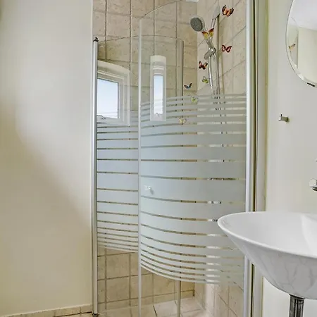 Gorgeous In With Sauna Holiday home *